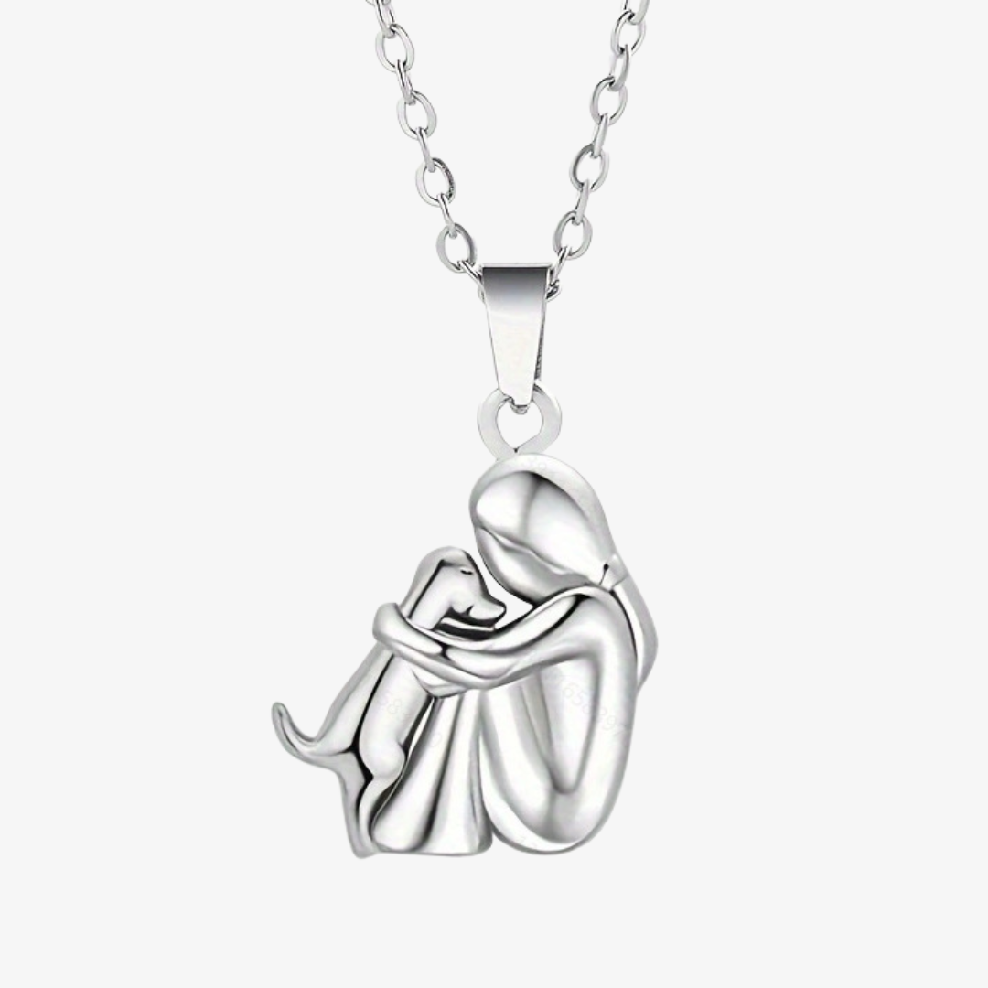 MARINETTE | PENDENTIVOVÝ NÁHRDELNÍK SE PSEM