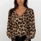 Anežka - Elegantní halenka s leopardím vzorem