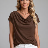 Marcela - Elegantní halenka s vodovým výstřihem